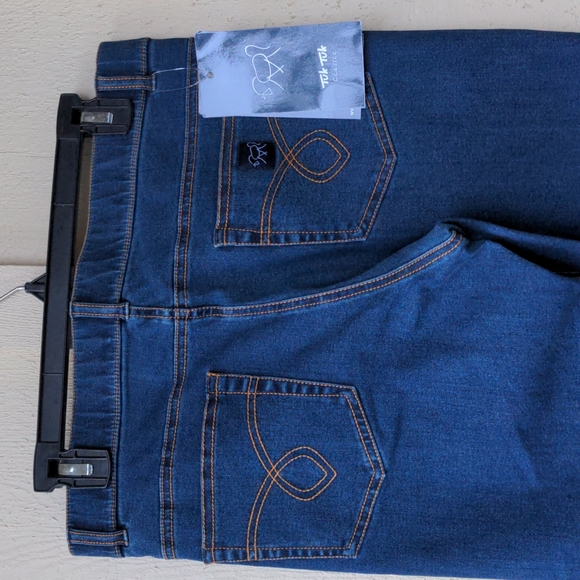 Tuk Tuk Classic Jeans 👖 - Picture 7 of 9